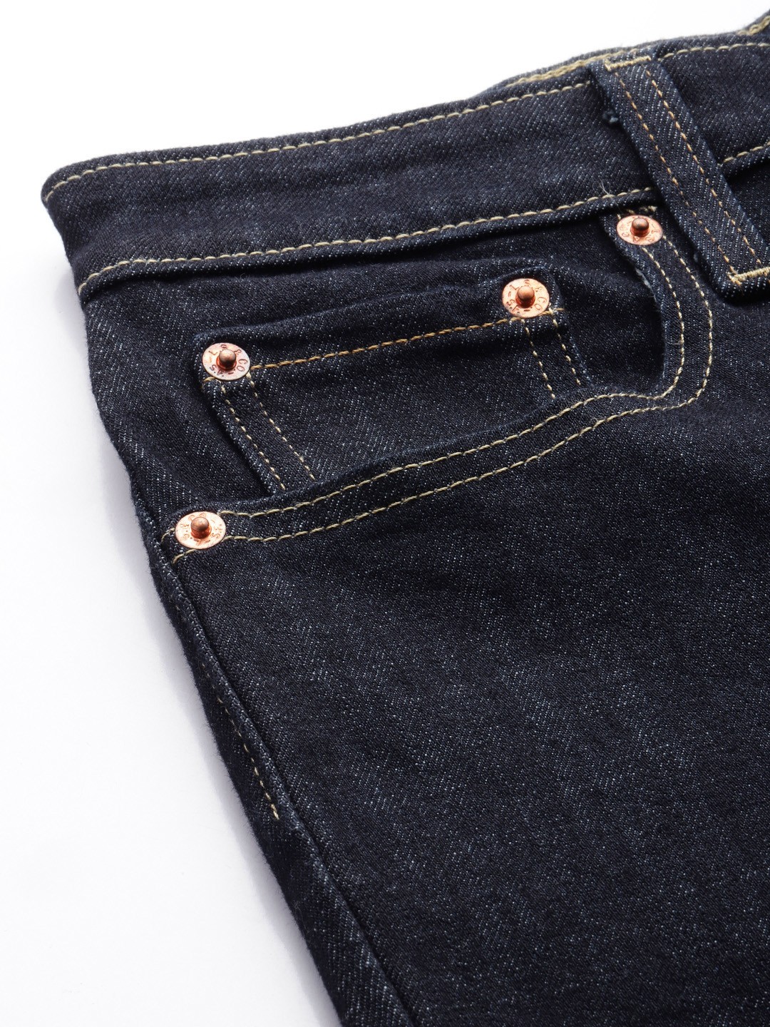 64aec5c7-cec6-4f32-ae60-7dcc6ee73e901726562382750-Levis-Women-Jeans-4941726562382219-6