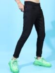 c63dfbee-3e35-4cba-a6f9-7dbad4cca3021657686589467HIGHLANDERMenBlackTaperedFitMid-RiseCleanLookStretchableJean1